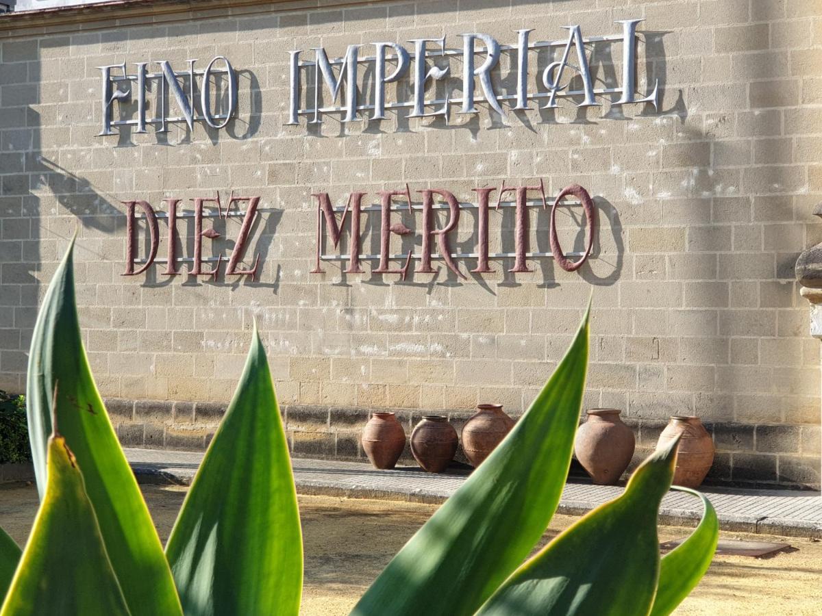 Sherryflat Mérito - Parking Jerez de la Frontera Exterior foto